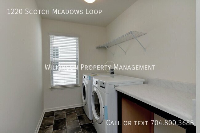 Building Photo - 1220 Scotch Meadows Loop