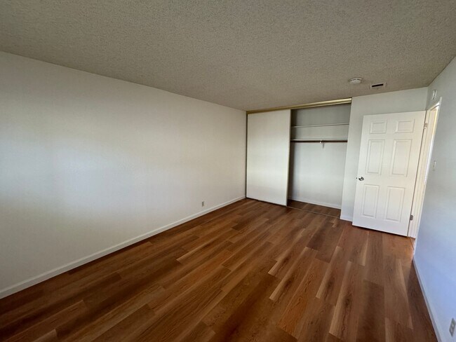 Building Photo - West San Jose Condo in Cupertino School Di...