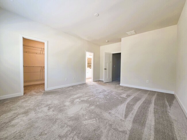 Building Photo - 2209 Catina Lane