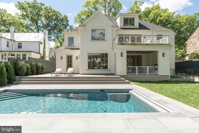 Building Photo - 4821 Rodman St NW