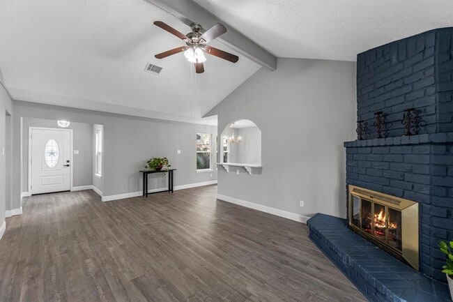 Building Photo - 13607 Salisbury Dr