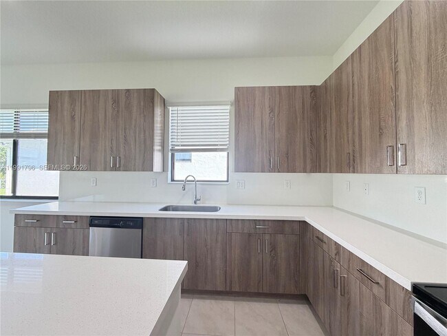 Building Photo - 5028 Gambero Wy