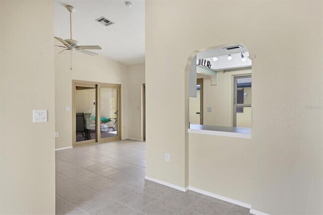 Building Photo - 3638 Glen Oaks Manor Dr