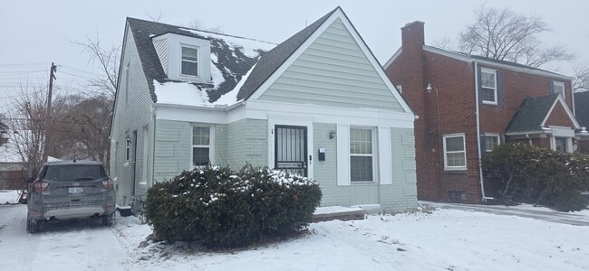 Building Photo - 12311 Laing St