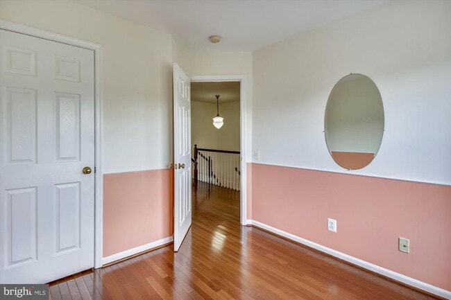 Building Photo - 5413 Summer Leaf Ln