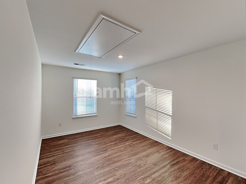 Building Photo - 4168 Garrison Grove Lane