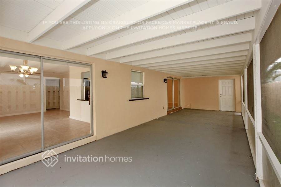 Building Photo - 9361 NW 37th Ct