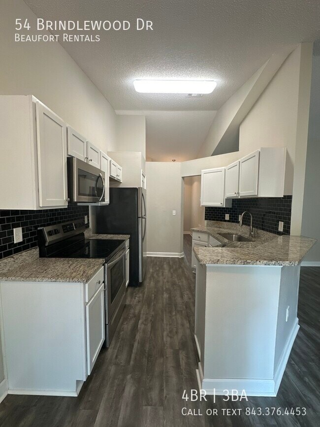 Building Photo - 54 Brindlewood Dr