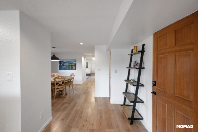 Building Photo - 7980 Fairview Rd