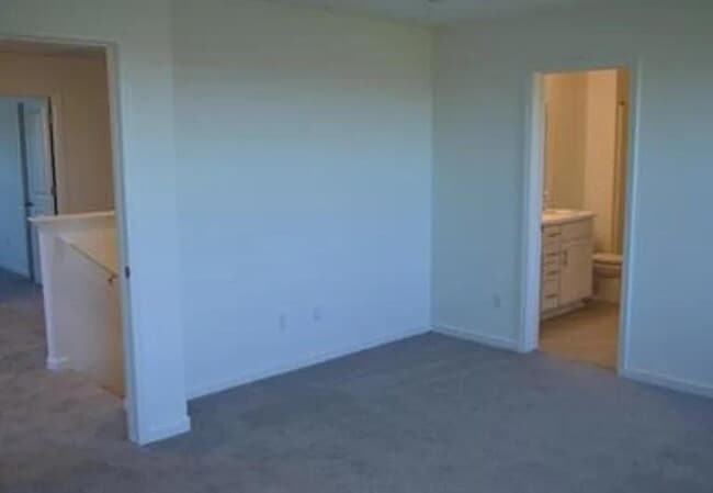 Building Photo - beautiful home