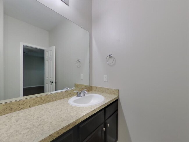 Building Photo - 21439 Palma Grove Way