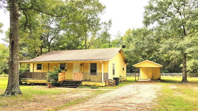Building Photo - 12105 Old County Rd