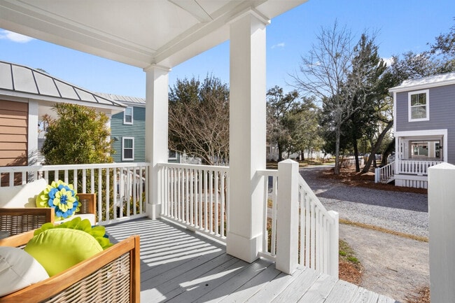 Building Photo - 2207 Government St