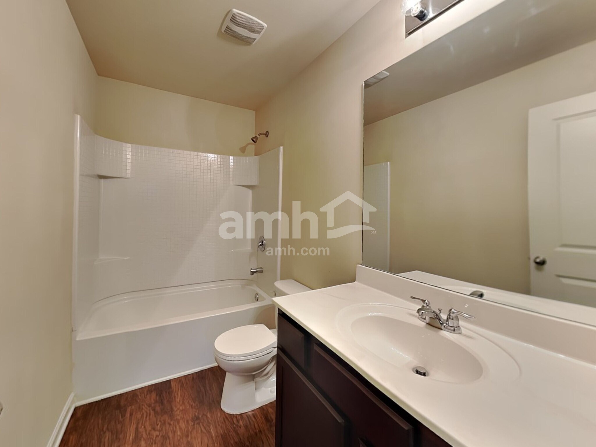 Building Photo - 4055 Clay Ct SE