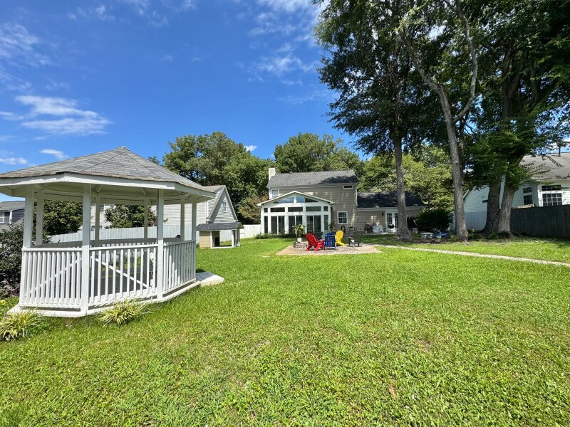 Building Photo - 9507 Guernsey Ct