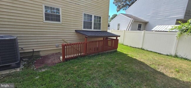 Building Photo - 134 Steeplechase Cir