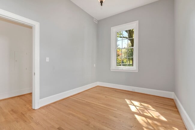 Building Photo - 3003 Massachusetts Ave NW