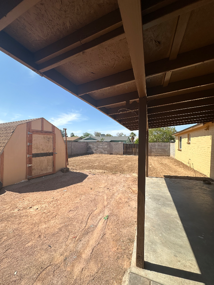 Building Photo - 4324 N 72nd Dr