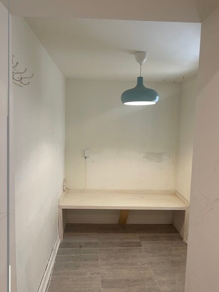 Building Photo - 852 Park Pl