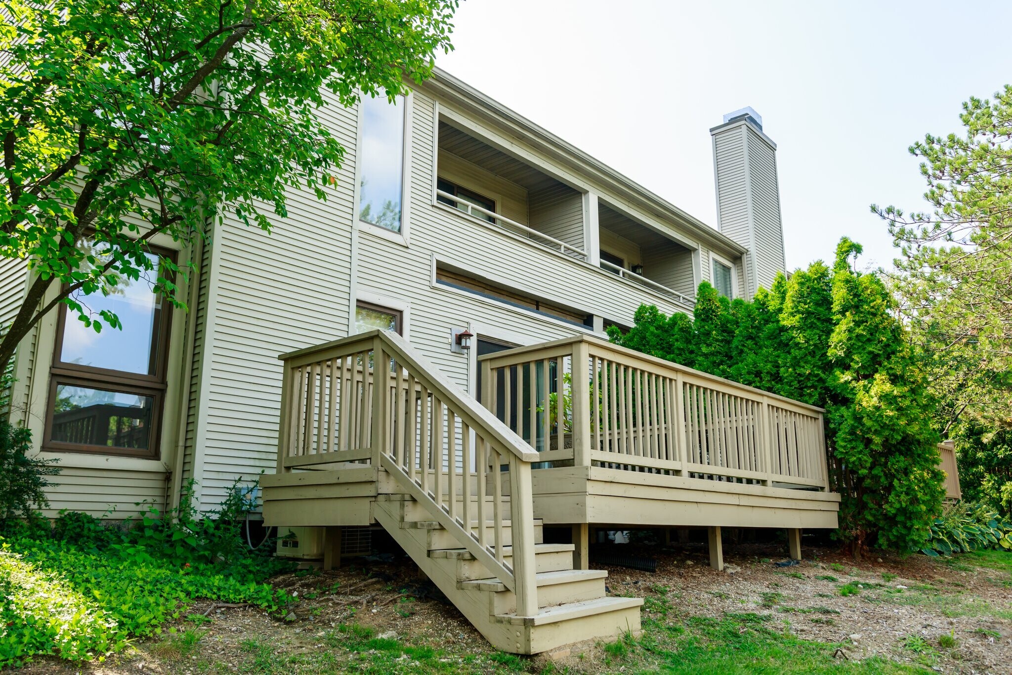 Building Photo - 716 Eton Ct