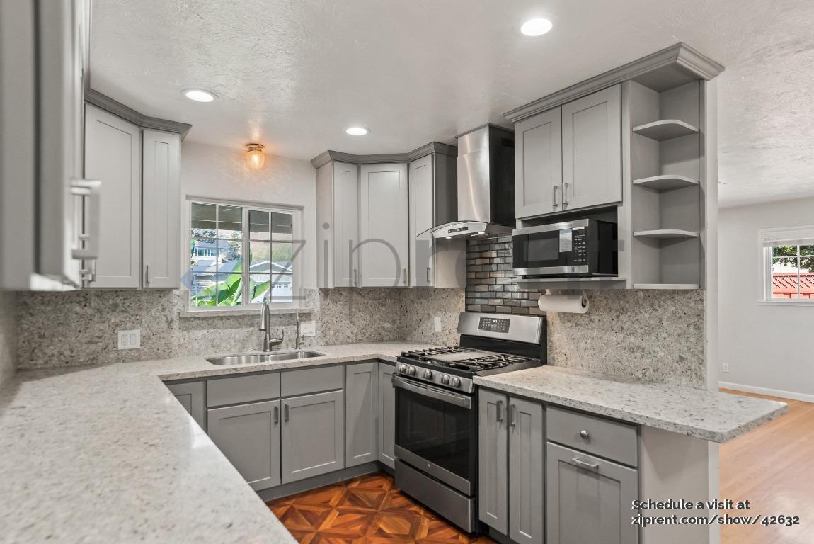 Building Photo - 47641 Fortner St