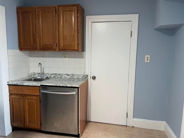 Building Photo - 107 Hancock Ave