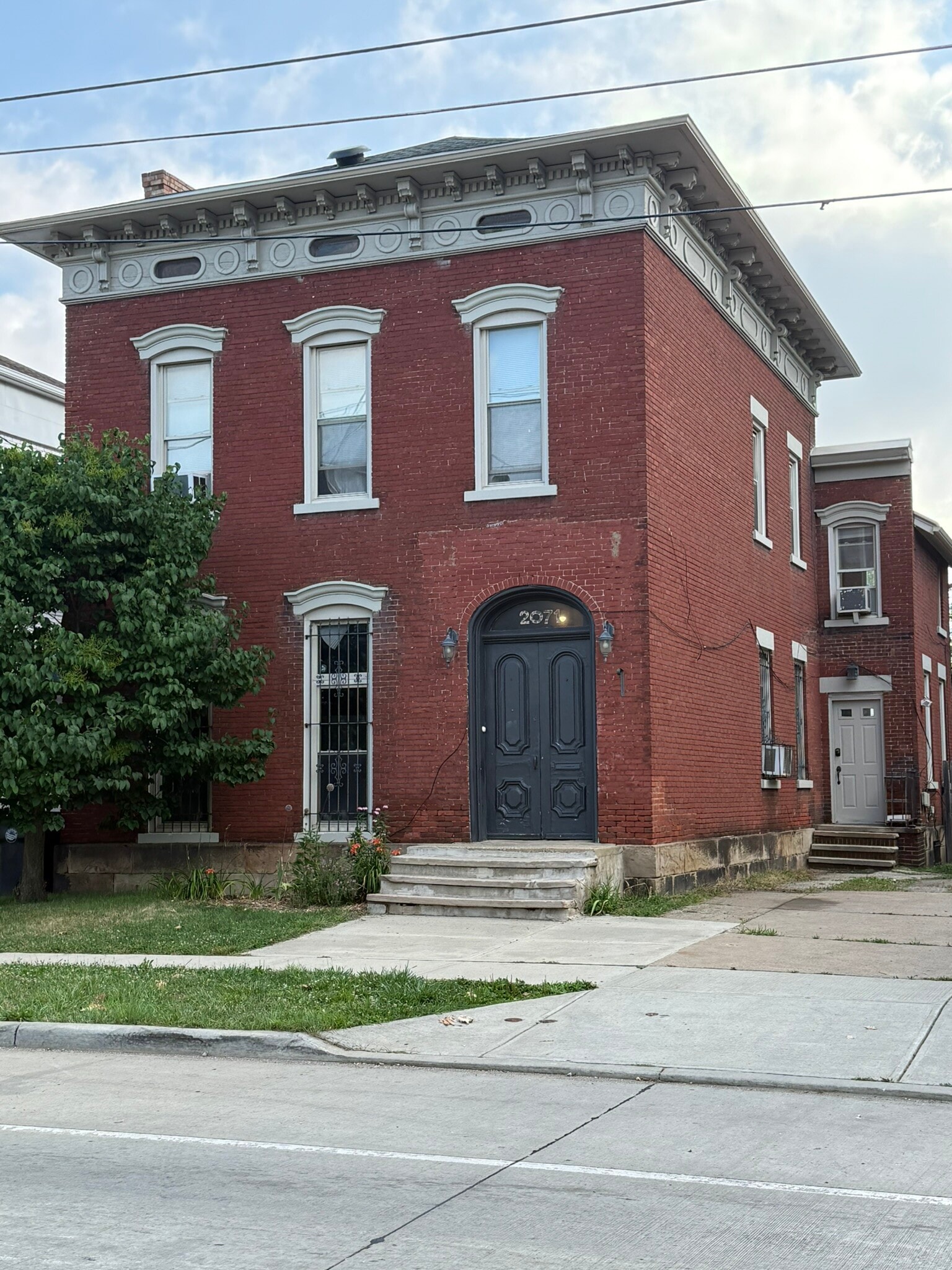 Building Photo - 2071 Fulton Rd