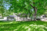 Building Photo - 13101 Thomas Ave
