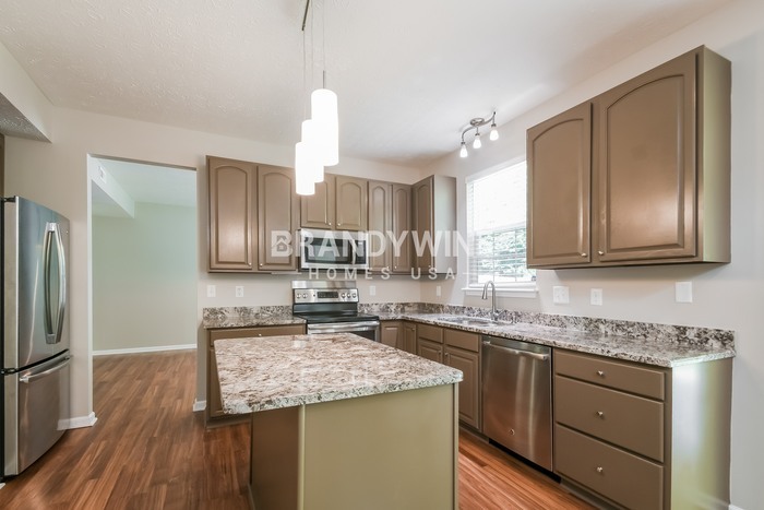 Building Photo - 1415 Topp Creek Dr