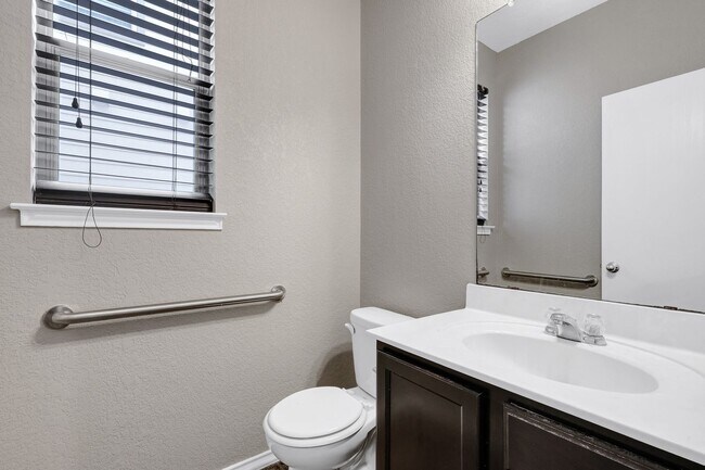 Building Photo - Beautiful Home for Rent in Wildhorse Vista