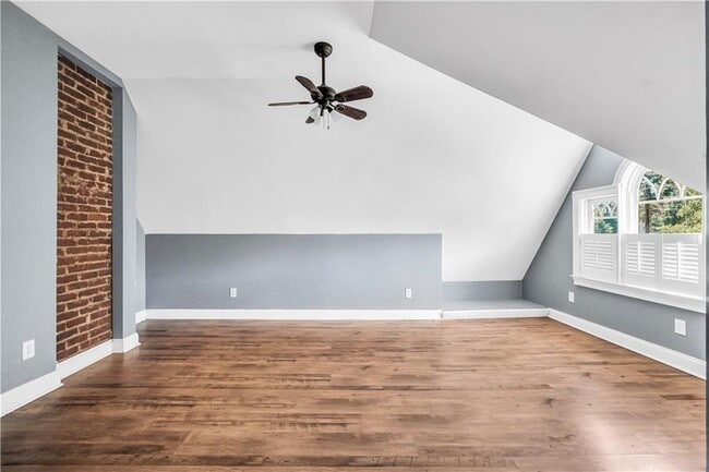 Building Photo - 265 Kudzu St