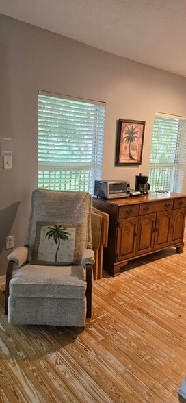 recliner and buffet - 6542 Sherry Ln