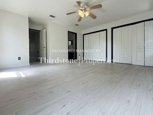 Building Photo - 1446 Silver St