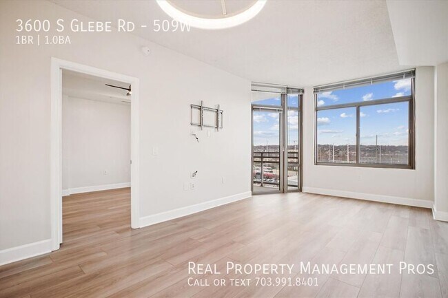 Building Photo - 3600 S Glebe Rd