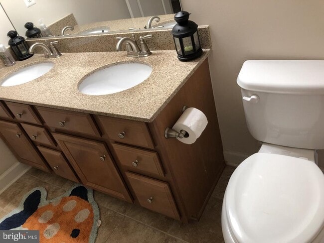 Building Photo - 44388 Foxthom Terrace