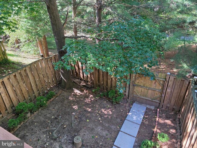 Building Photo - 18506 Eagles Roost Dr