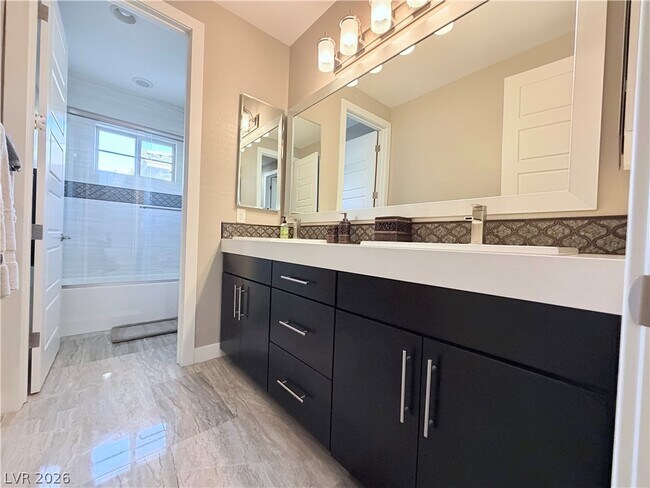 Building Photo - 56 Olympia Chase Dr