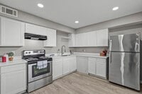 Building Photo - 911 Avenue K