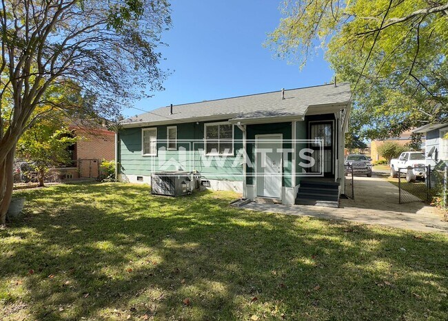 Building Photo - Cozy 3-Bed 1-Bath Home in Titusville Neighborhood