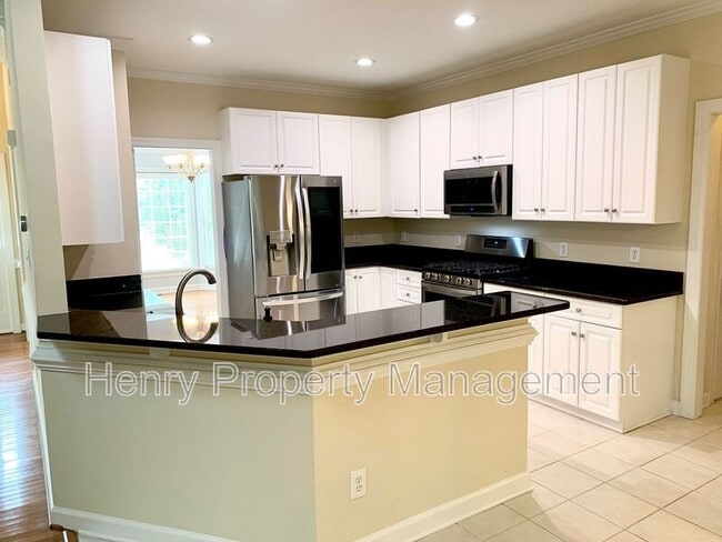 Building Photo - 212 Lewey Brook Dr
