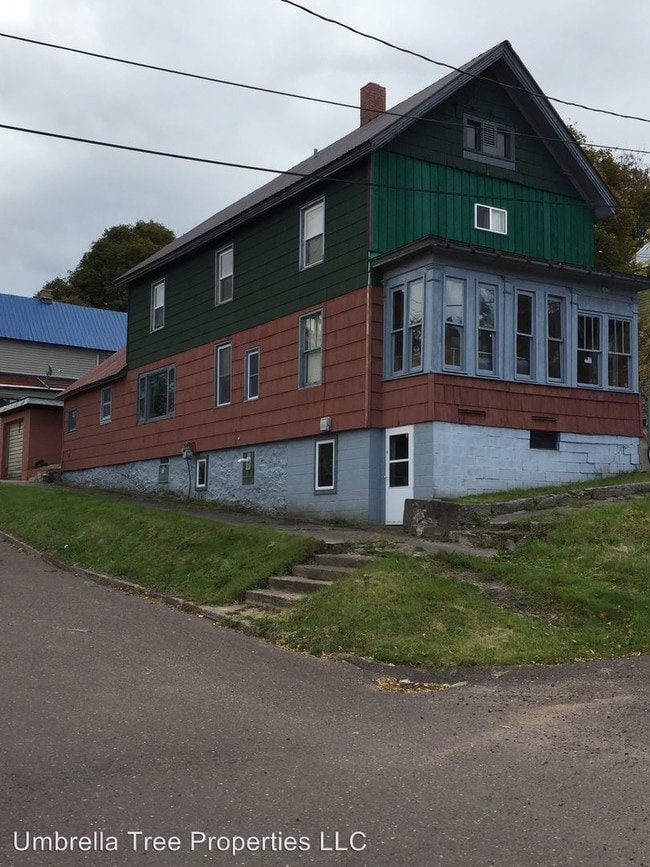 301 Isle Royale St 301 Isle Royale St Houghton MI 49931 Apartment Finder