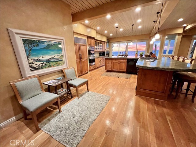 Building Photo - 1137 Marine Dr