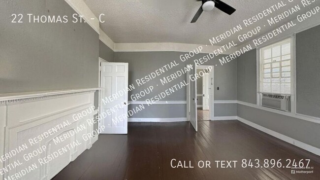 Building Photo - Charming 1BR + Study in Downtown Charleston