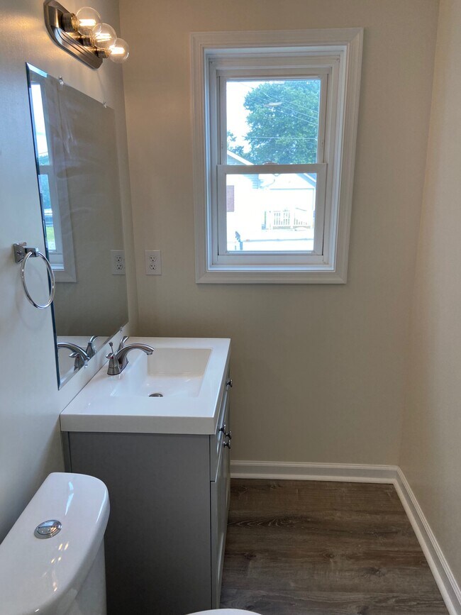 Bathroom - 310 9th Ave
