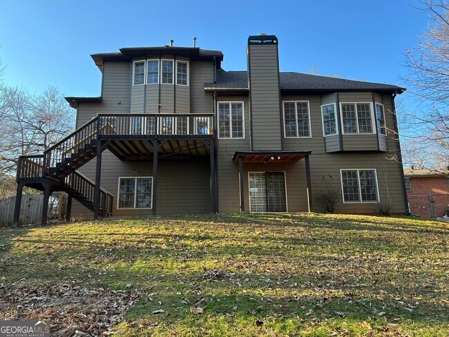 Building Photo - 2476 Sewell Mill Rd