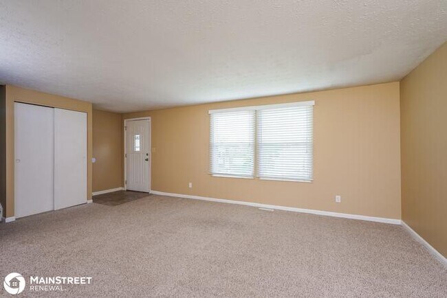 Building Photo - 9309 Plumwood Pl, Crestwood, KY 40014