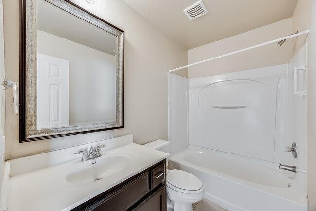 Building Photo - 4001 Veiled Falls Dr