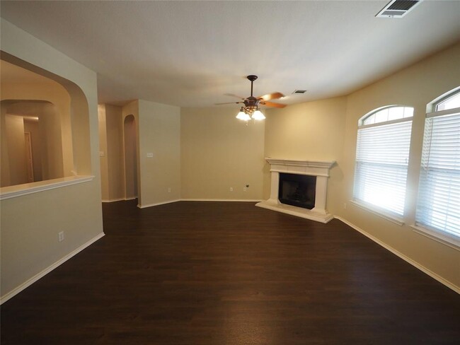 Building Photo - 14501 Wharton Park Trail
