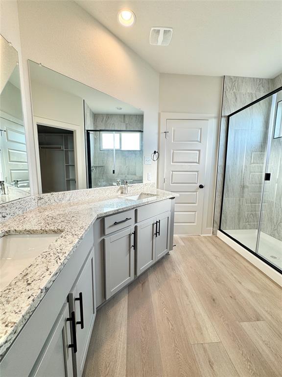 Building Photo - 105 Zayd Ct