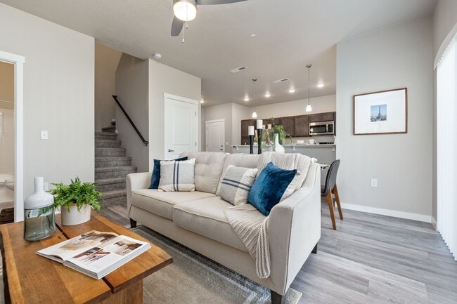 Building Photo - Wilson Creek Townhomes - $500 off with 6-months of free covered parking for move-ins by the end o...